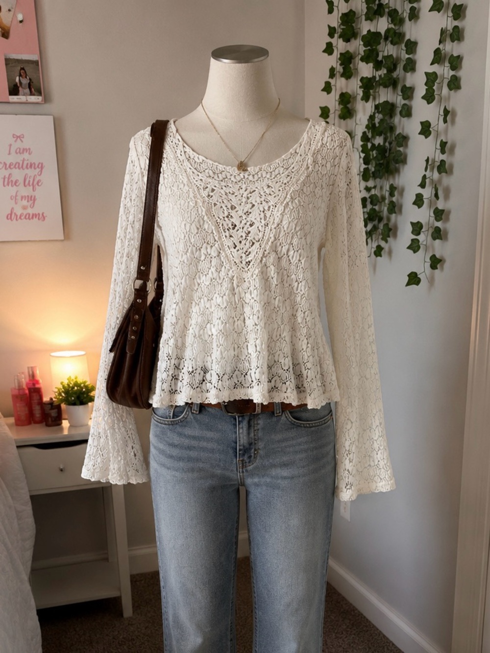 Women's White Crochet Lace Long-Sleeve Top